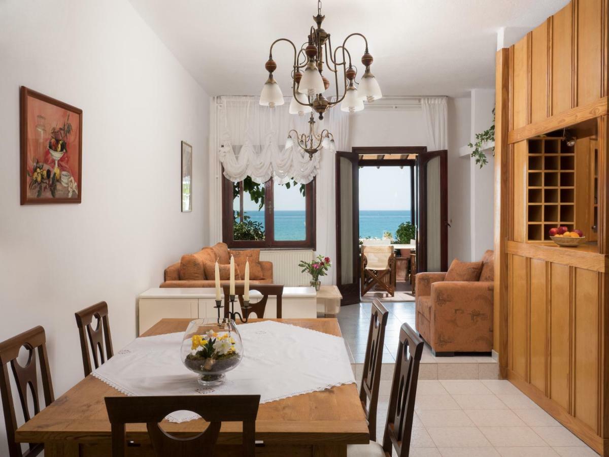 Romantic Corner Maisonette Houses Stalos Exterior foto